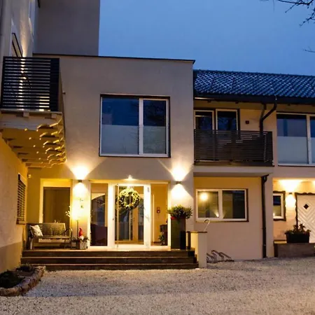 Haus Schnoell 2 * Mittersill