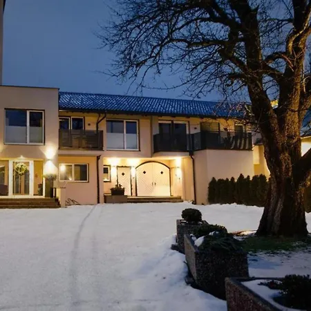 Haus Schnoell 2 * Mittersill