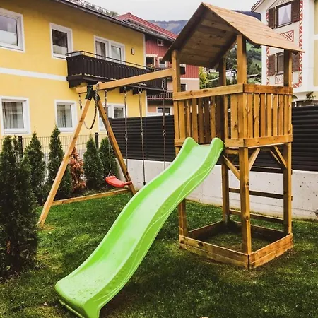 Haus Schnoell 2 Holiday home *