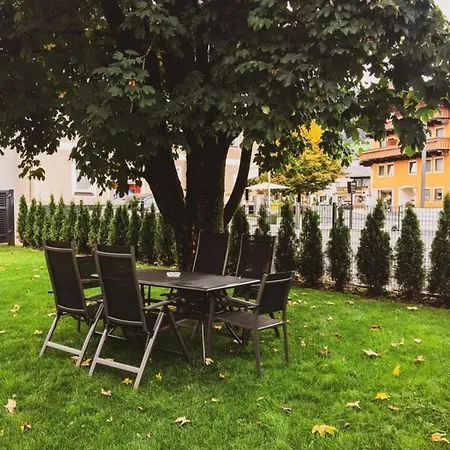 Holiday home Haus Schnoell 2 *